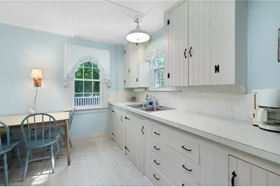 12 Nassau Avenue, Narragansett, RI 02882 - Photo 30