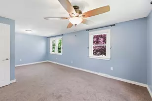 28 Orrin St, Warwick, RI 02886 - Photo 16