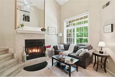 626 Smithfield Road #1201, North Providence, RI 02904 - Photo 2