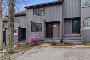 7 Wake Robin Rd, Lincoln, RI 02864 - Photo 1