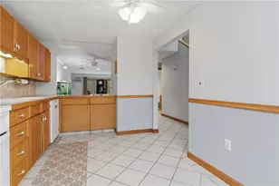 7 Wake Robin Rd, Lincoln, RI 02864 - Photo 10