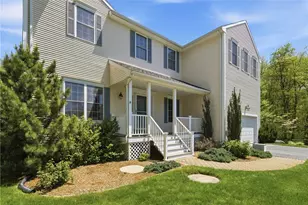 313 Westmoreland Ln, North Kingstown, RI 02874 - Photo 4
