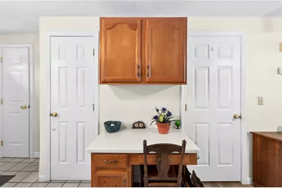 39 Dale Avenue #B, Johnston, RI 02919 - Photo 6