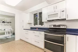 1735 Kingstown Rd, South Kingstown, RI 02879 - Photo 6