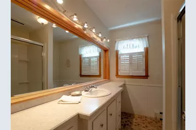 7 Hopedale Drive, West Warwick, RI 02893 - Photo 16