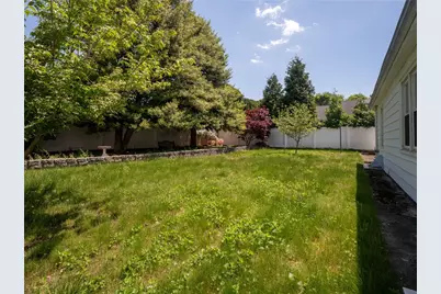 7 Hopedale Drive, West Warwick, RI 02893 - Photo 26