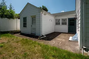 7 Hopedale Dr, West Warwick, RI 02893 - Photo 22