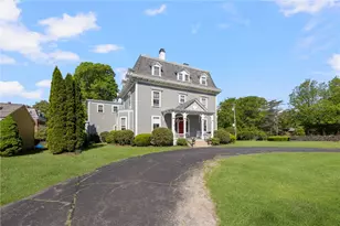 1 Red Cross Ave, Newport, RI 02840 - Photo 2