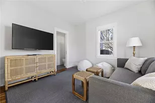 47 Longfellow Rd, Jamestown, RI 02835 - Photo 14