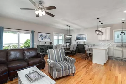 81 Batcheller Avenue, Cranston, RI 02920 - Photo 12