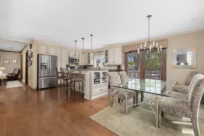 11 Renfrew Avenue, Middletown, RI 02842 - Photo 6