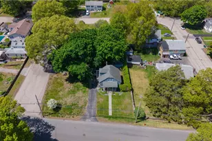 195 Talcott St, Woonsocket, RI 02895 - Photo 4