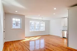 17 Slocum St, Providence, RI 02909 - Photo 4