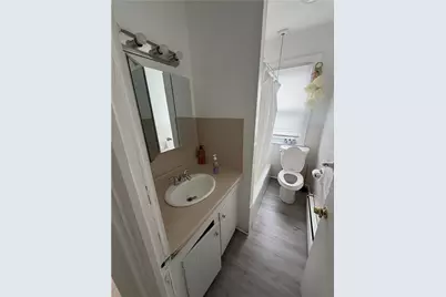 94 Warner Street #B, Newport, RI 02840 - Photo 4