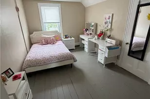 94 Warner St, Newport, RI 02840 - Photo 10