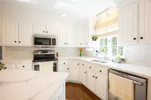 3 Stony Ln, Smithfield, RI 02917 - Photo 18