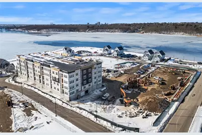 141 East Point Drive #307, East Providence, RI 02916 - Photo 2