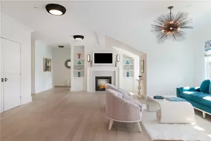 78 Rhode Island Ave, Newport, RI 02840 - Photo 4