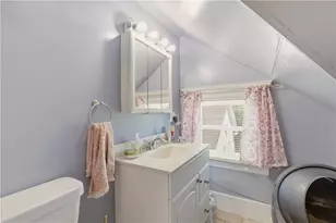455 Child St, Warren, RI 02885 - Photo 16