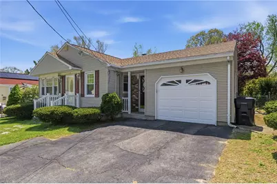 21 Citizen Street, Cumberland, RI 02864 - Photo 2