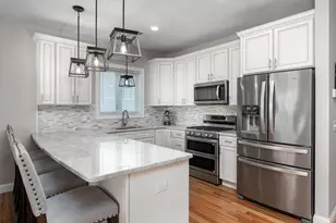 81 Batcheller Ave, Cranston, RI 02920 - Photo 10