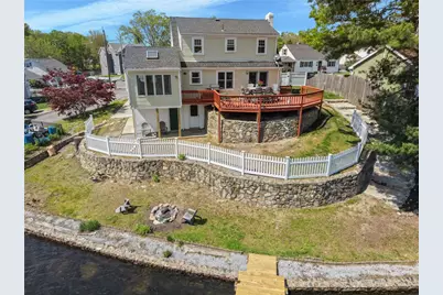 31 Beverly Circle, Smithfield, RI 02828 - Photo 10