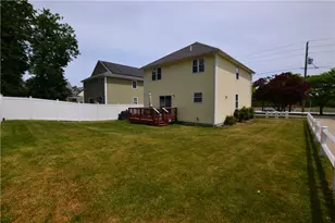 517 Pleasant St, Pawtucket, RI 02860 - Photo 22