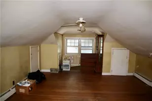 133 Wampanoag Trl, East Providence, RI 02915 - Photo 22