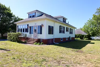 133 Wampanoag Trail, East Providence, RI 02915 - Photo 2