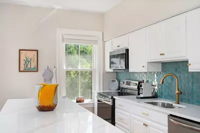109 Church Street #3, Newport, RI 02840 - Photo 10