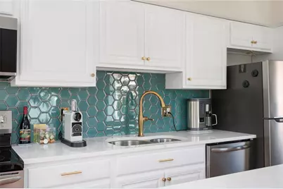 109 Church Street #3, Newport, RI 02840 - Photo 14