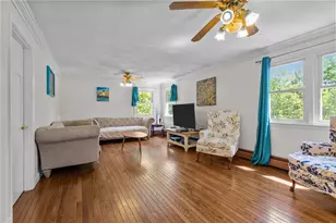 416 Farnum Pike, Smithfield, RI 02917 - Photo 4