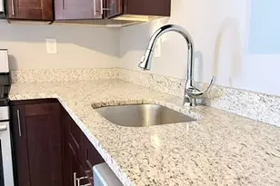 14 Esten St, Providence, RI 02908 - Photo 10