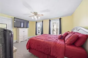 112 Clay St, Central Falls, RI 02863 - Photo 20