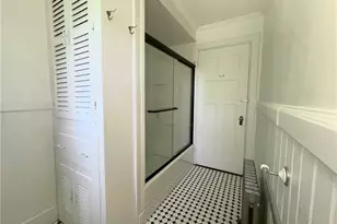 45 Woodlawn Ave, Bristol, RI 02809 - Photo 14