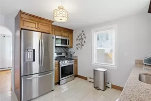 267 Fiat Ave, Cranston, RI 02910 - Photo 12