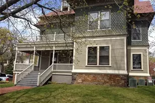 264 Bowen St, Providence, RI 02906 - Photo 1