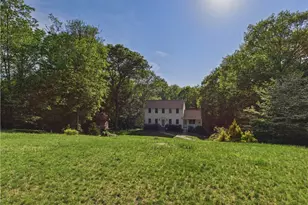 26 Vale Ct, West Greenwich, RI 02817 - Photo 4