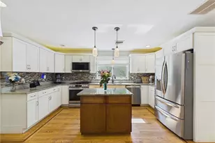 26 Vale Ct, West Greenwich, RI 02817 - Photo 10