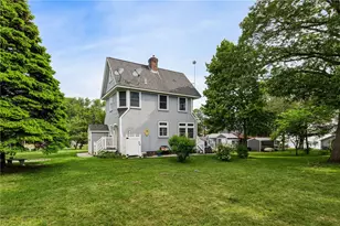 30 Madison Ave, Portsmouth, RI 02872 - Photo 20