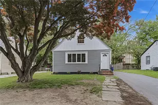 8 Angela Ct, North Providence, RI 02904 - Photo 36