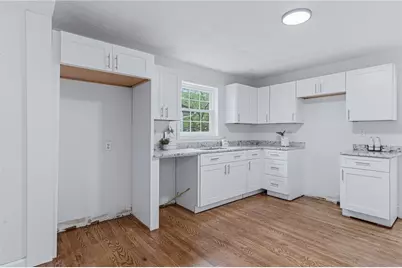 8 Angela Court, North Providence, RI 02904 - Photo 4