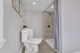 43 Jenkins St, Providence, RI 02906 - Photo 10