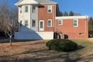 86 Hamilton Ave, Barrington, RI 02806 - Photo 2