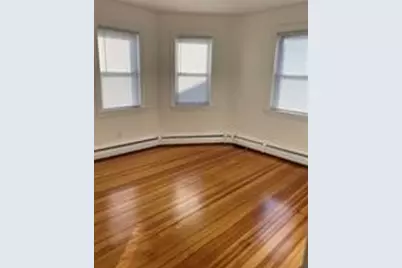 86 Hamilton Avenue #1st floor, Barrington, RI 02806 - Photo 6