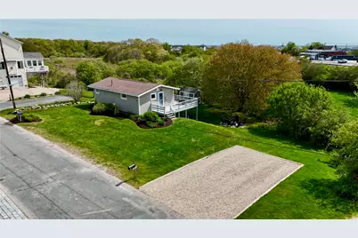 30 Green Meadow Drive, Narragansett, RI 02882 - Photo 8