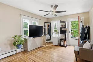 104 Fairview Ave, Pawtucket, RI 02860 - Photo 12
