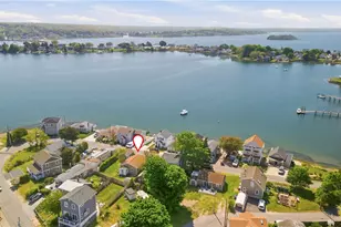272 Riverside St, Portsmouth, RI 02871 - Photo 34