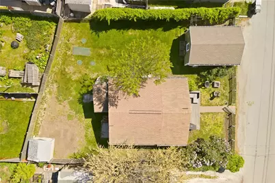 272 Riverside Street, Portsmouth, RI 02871 - Photo 38