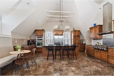 1000 Chapel View Boulevard #306, Cranston, RI 02920 - Photo 6